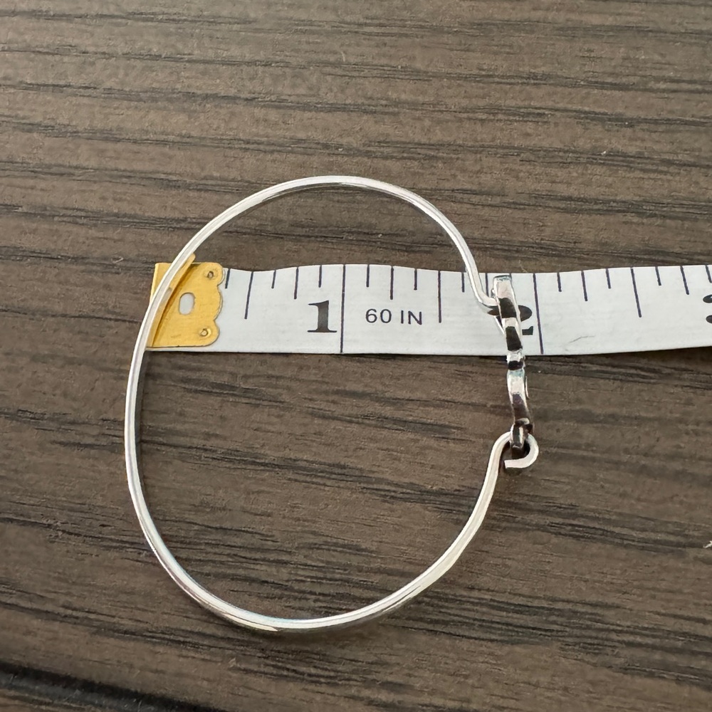 Retired James Avery Sterling Silver Butterfly Hook-On Bangle Bracelet 6.25โ - Picture 9 of 11